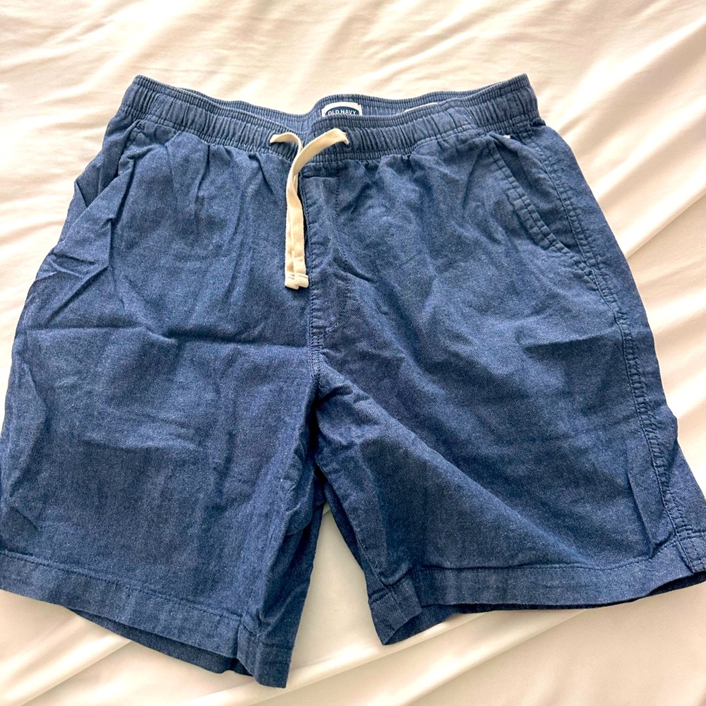 Shorts size M